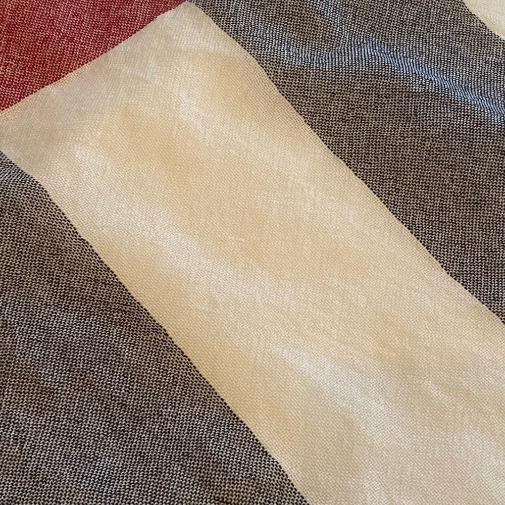 Burberry scarf - Picture 6 of 11